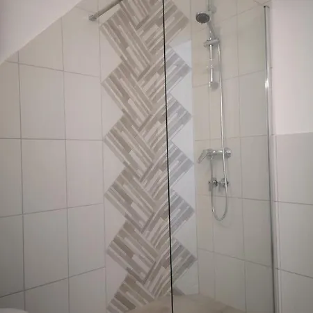 Zen House Adult Only 16plus Alojamento de Acomodação e Pequeno-almoço 3*