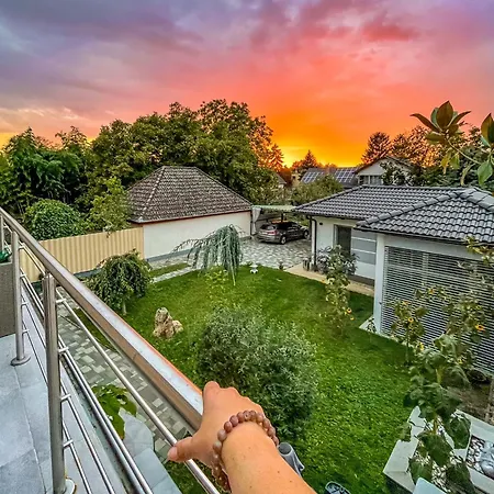 Zen House Adult Only 16plus 3*