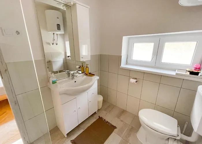 Zen House Adult Only 16plus 3*