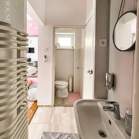 Zen House Adult Only 16plus Отель типа 
