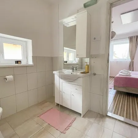 Zen House 3* Hajduszoboszlo
