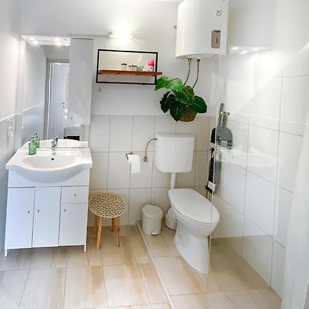 Bed & Breakfast Zen House 3*