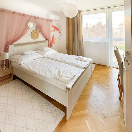 Zen House 3* Hajduszoboszlo